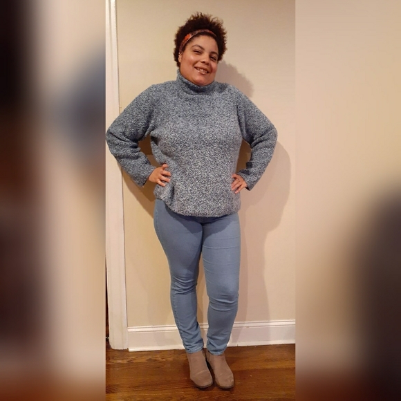 ❤Villager knit turtleneck sweater - Picture 1 of 2